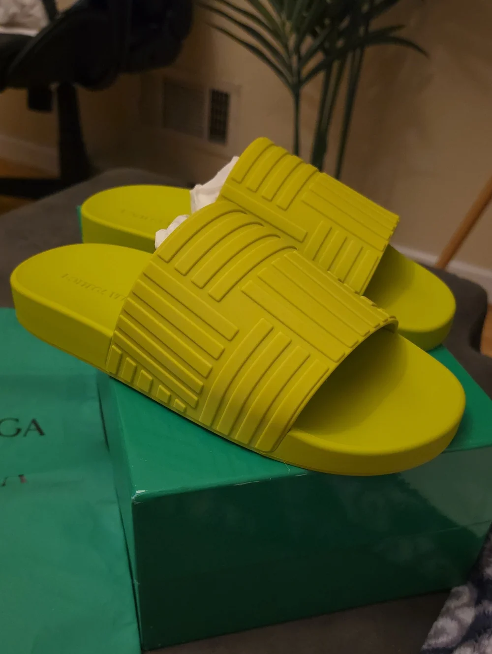Bottega Veneta Rubber Slide Sandal bright kiwi-green